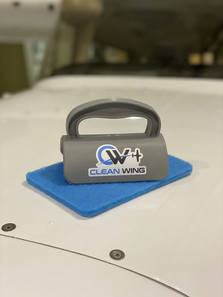 CleanWing Leading Edge Scrubber Kit